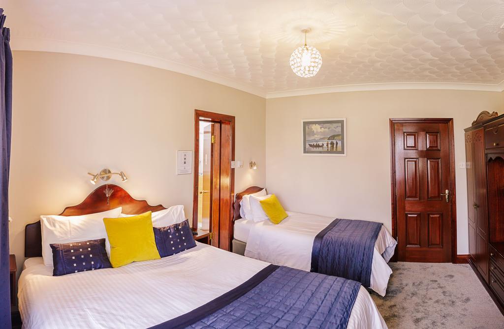 Bed and Breakfast The Harp Килларни Экстерьер фото